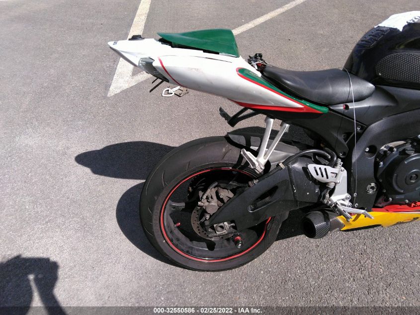 2007 SUZUKI GSX-R600 JS1GN7DA972103292
