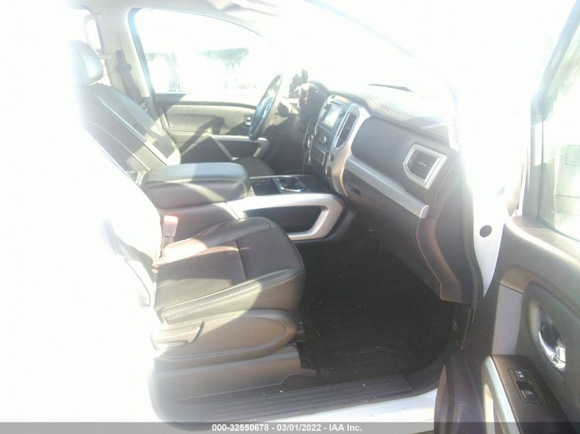2017 NISSAN TITAN PRO-4X 1N6AA1E56HN522493