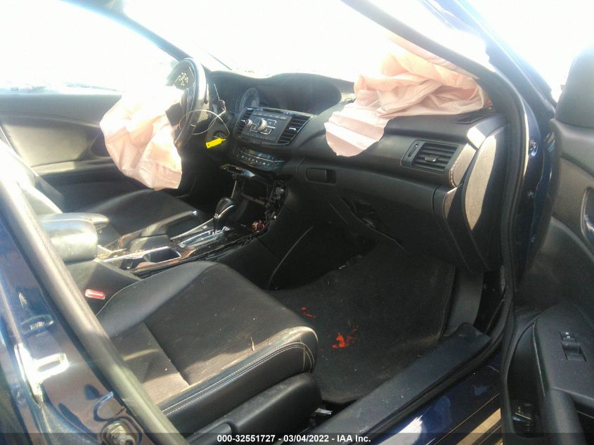 2017 HONDA ACCORD SEDAN SPORT 1HGCR2F59HA201131