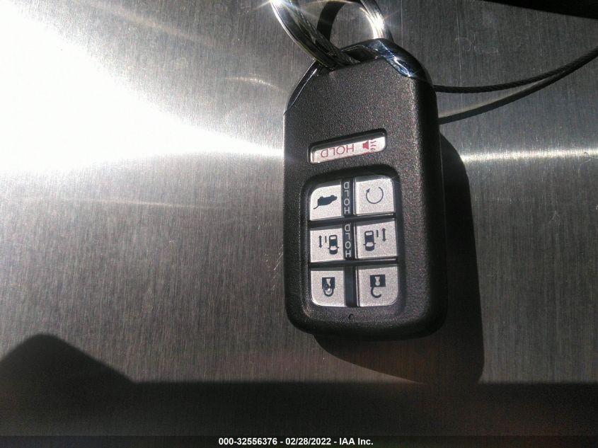 2022 HONDA ODYSSEY TOURING 5FNRL6H80NB024867