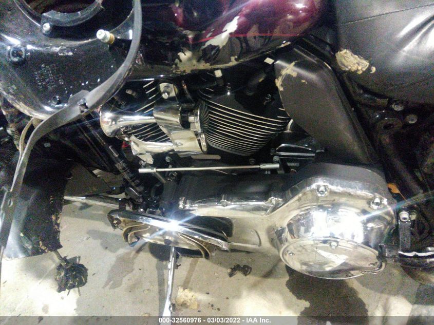 2014 HARLEY-DAVIDSON FLHTK ELECTRA GLIDE ULTRA LTD 1HD1KEL14EB605696