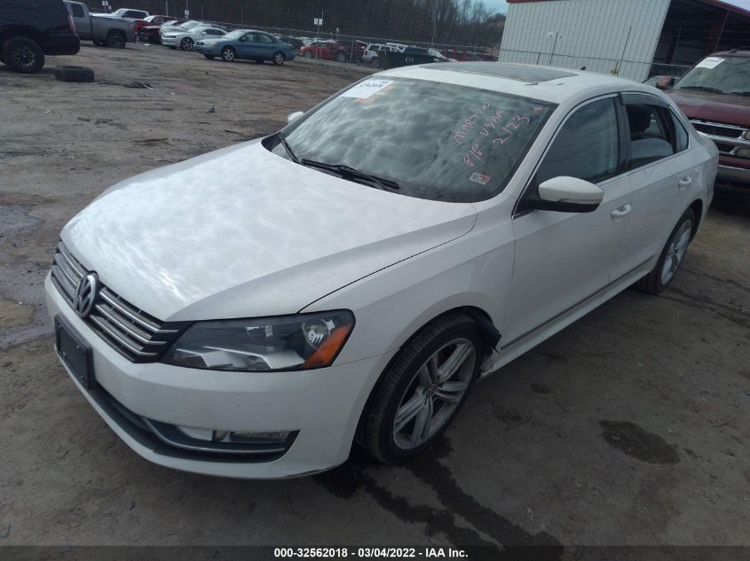 2013 VOLKSWAGEN PASSAT TDI SE W/SUNROOF & NAV 1VWBN7A3XDC049493