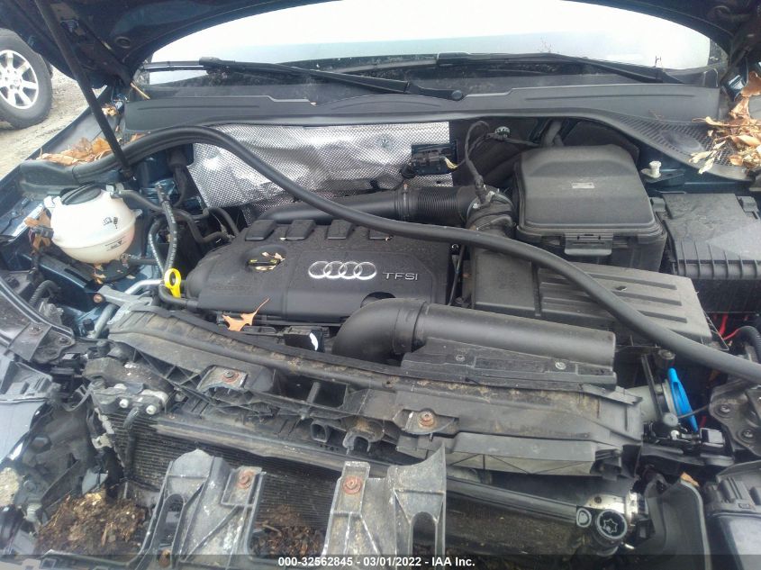 2017 AUDI Q3 PREMIUM WA1ECCFS6HR009004