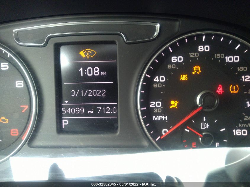 2017 AUDI Q3 PREMIUM WA1ECCFS6HR009004