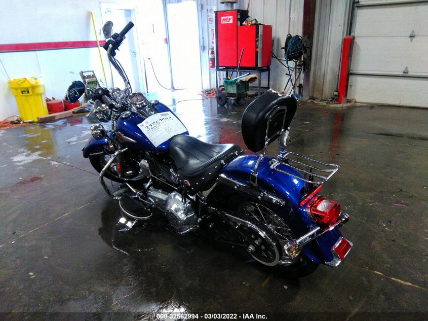 2016 HARLEY-DAVIDSON FLSTC HERITAGE SOFTAIL CLASSIC 1HD1BWV14GB022647
