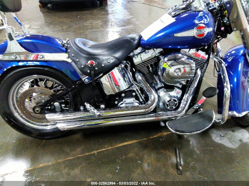 2016 HARLEY-DAVIDSON FLSTC HERITAGE SOFTAIL CLASSIC 1HD1BWV14GB022647