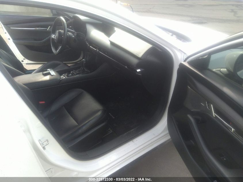 2019 MAZDA MAZDA3 SEDAN W/PREMIUM PKG JM1BPBEM6K1131667