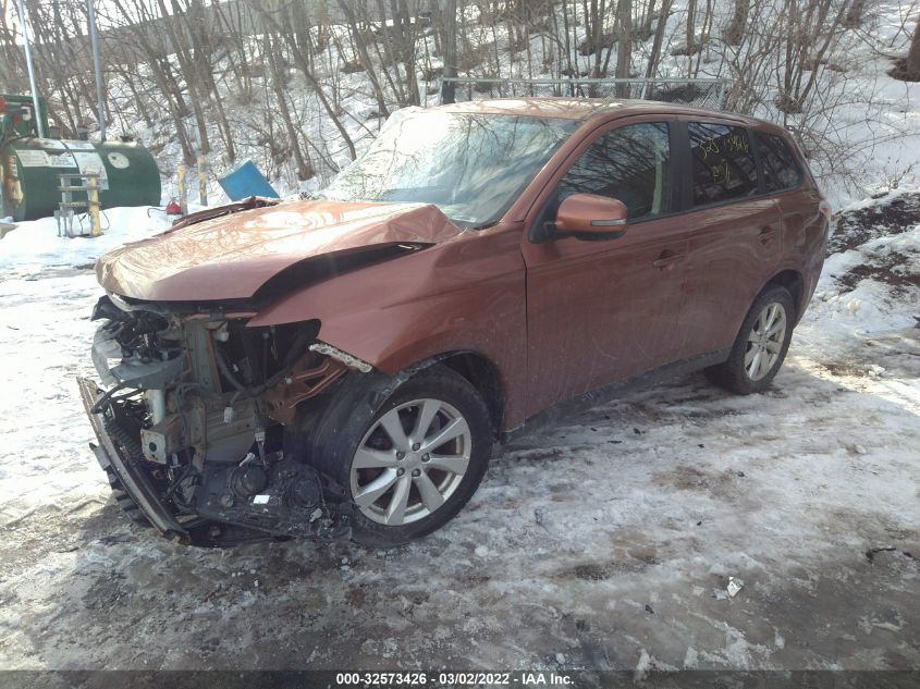 2014 MITSUBISHI OUTLANDER SE JA4AZ3A35EZ008015