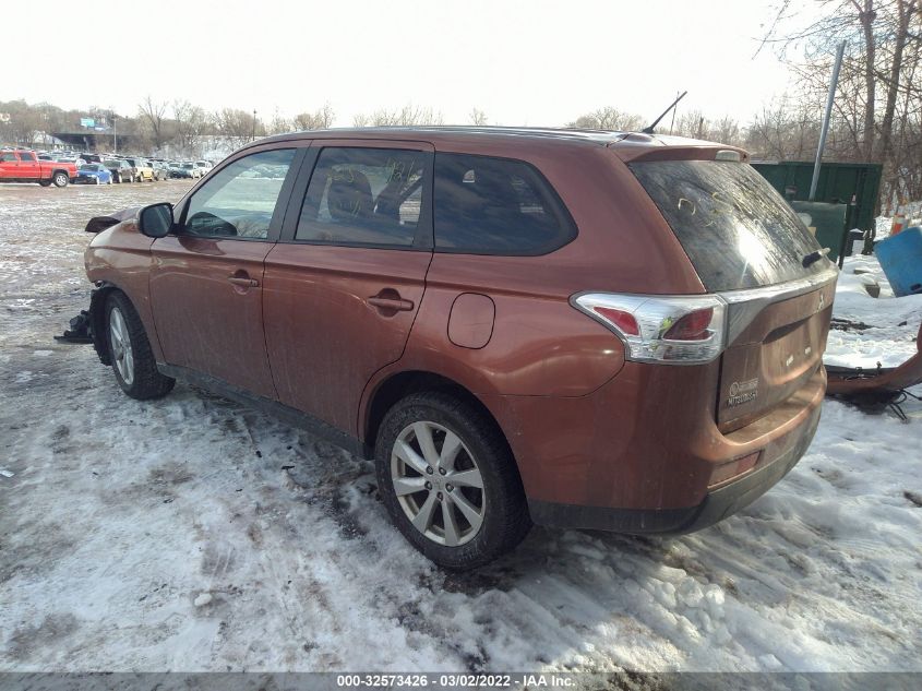 2014 MITSUBISHI OUTLANDER SE JA4AZ3A35EZ008015