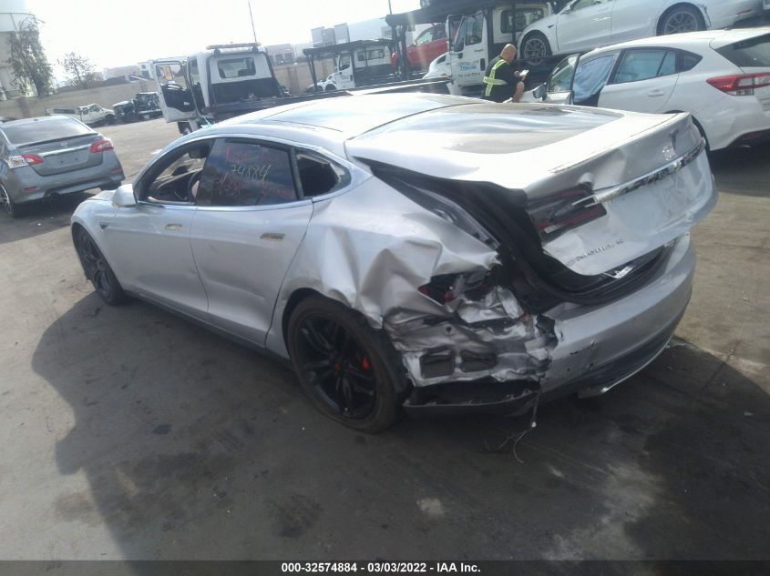 2015 TESLA MODEL S P85D 5YJSA1H40FF081644