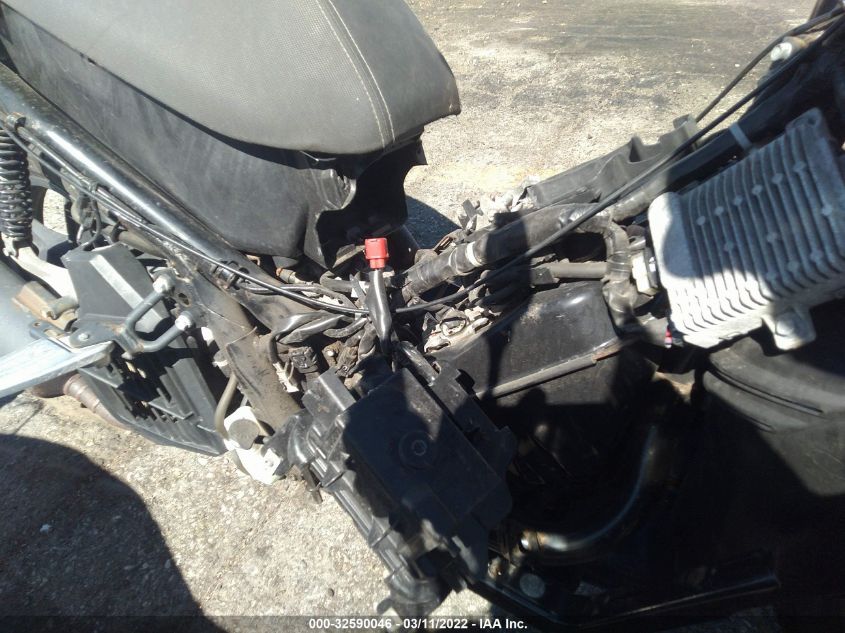 2018 HONDA PCX 150 RLHKF1807JY301868
