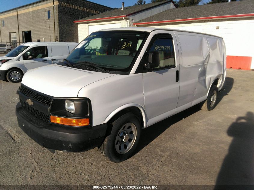 2013 CHEVROLET EXPRESS CARGO VAN 1GCSGAF43D1121996