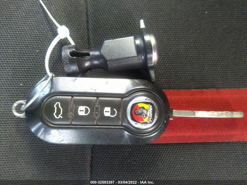 2015 FIAT 500 ABARTH 3C3CFFFH0FT570589