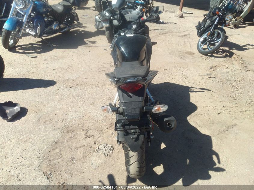 2016 HONDA CBR300 R MLHNC5104G5200107