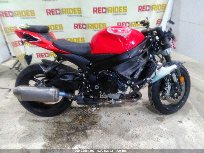 2016 SUZUKI GSX-R600 JS1GN7FA4G2100832