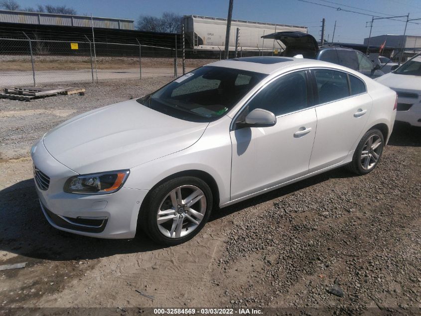 2015 VOLVO S60 T5 DRIVE-E PLATINUM YV140MFM4F2360625