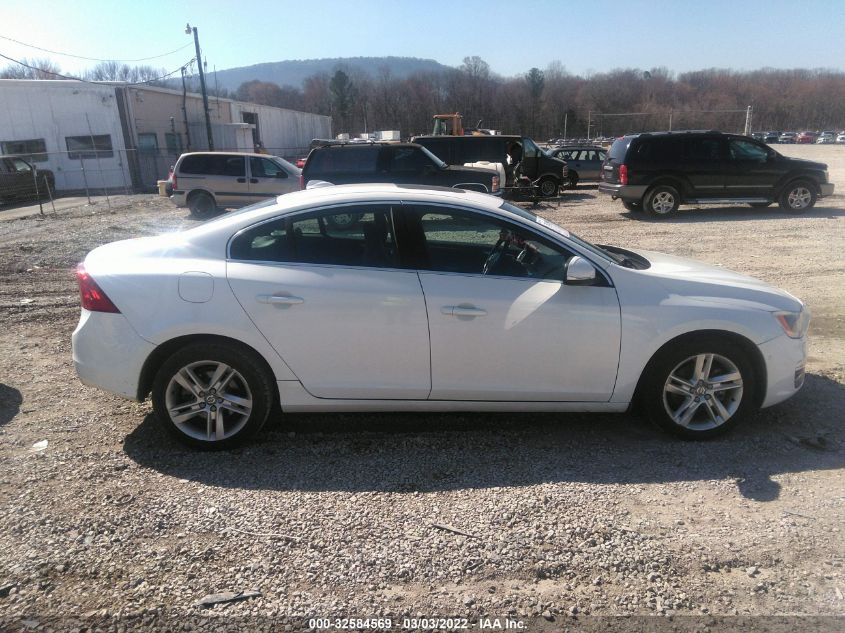 2015 VOLVO S60 T5 DRIVE-E PLATINUM YV140MFM4F2360625