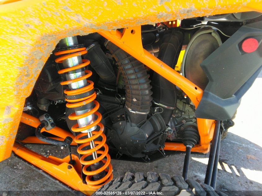 2020 CAN-AM MAVERICK X3 X RC TURBO RR 3JBVVAV42LK001692