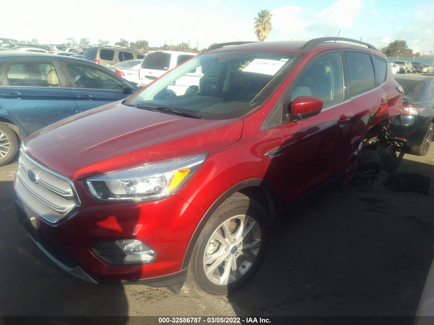 VIN 1FMCU0GD1JUD60118 2018 FORD ESCAPE SE