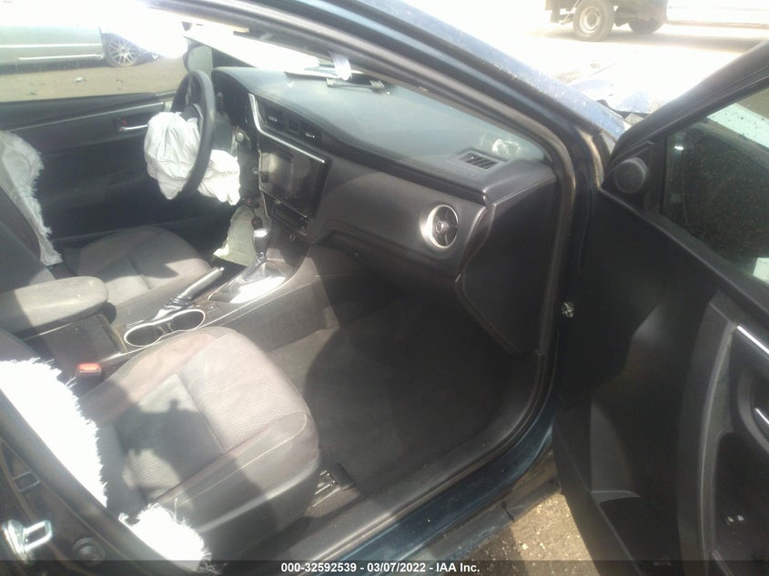 VIN 5YFBURHE4KP932504 2019 TOYOTA COROLLA L/LE/SE/XLE/XSE