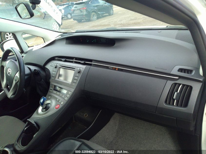 2014 TOYOTA PRIUS FOUR/FIVE/THREE/ONE/TWO JTDKN3DU6E1782895