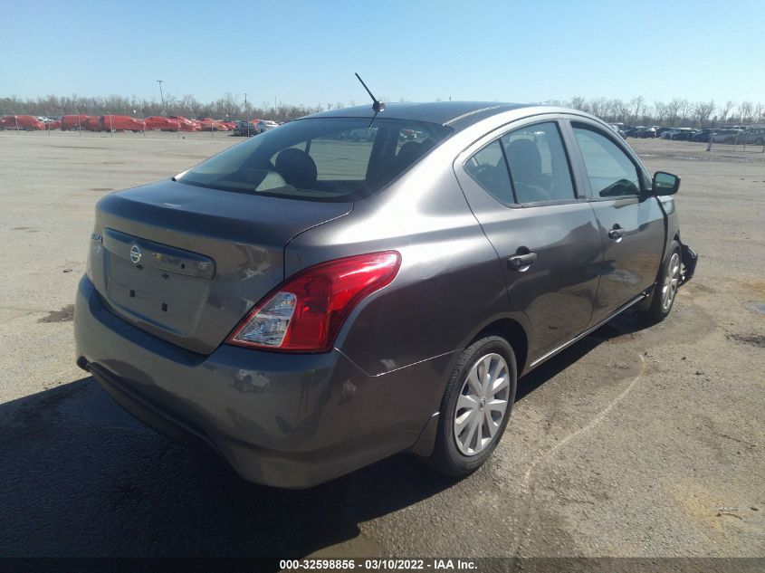 2018 NISSAN VERSA SEDAN S 3N1CN7AP2JL858502