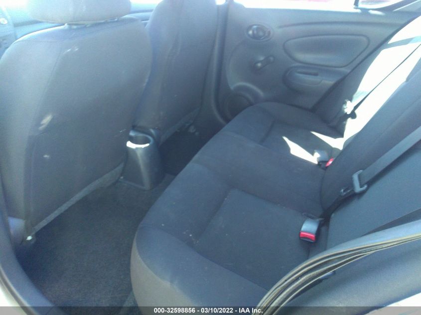 2018 NISSAN VERSA SEDAN S 3N1CN7AP2JL858502