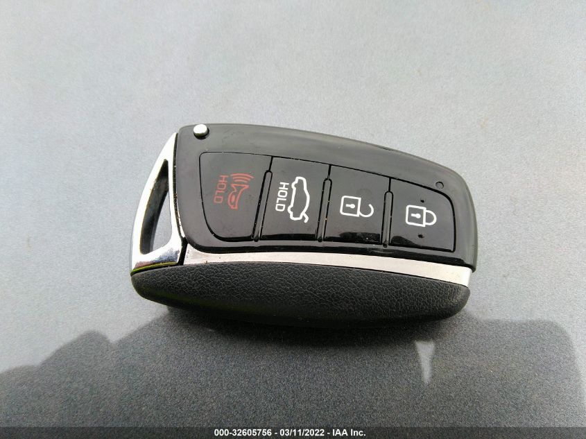 2015 HYUNDAI GENESIS 3.8L KMHGN4JE8FU070683