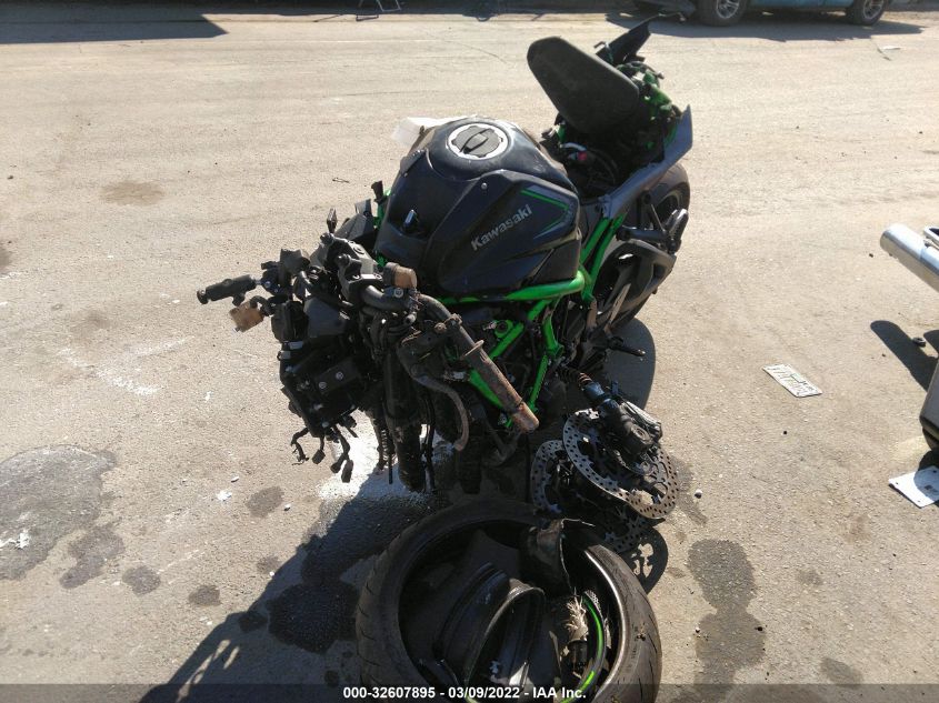 2020 KAWASAKI ZR1000 K - JKAZRCK15LA002338