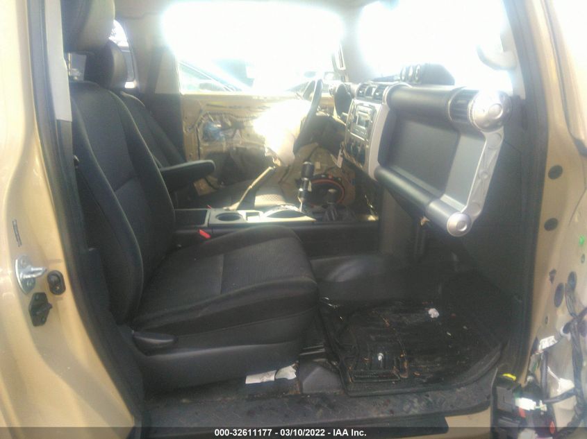 2013 TOYOTA FJ CRUISER JTEBU4BF1DK163929