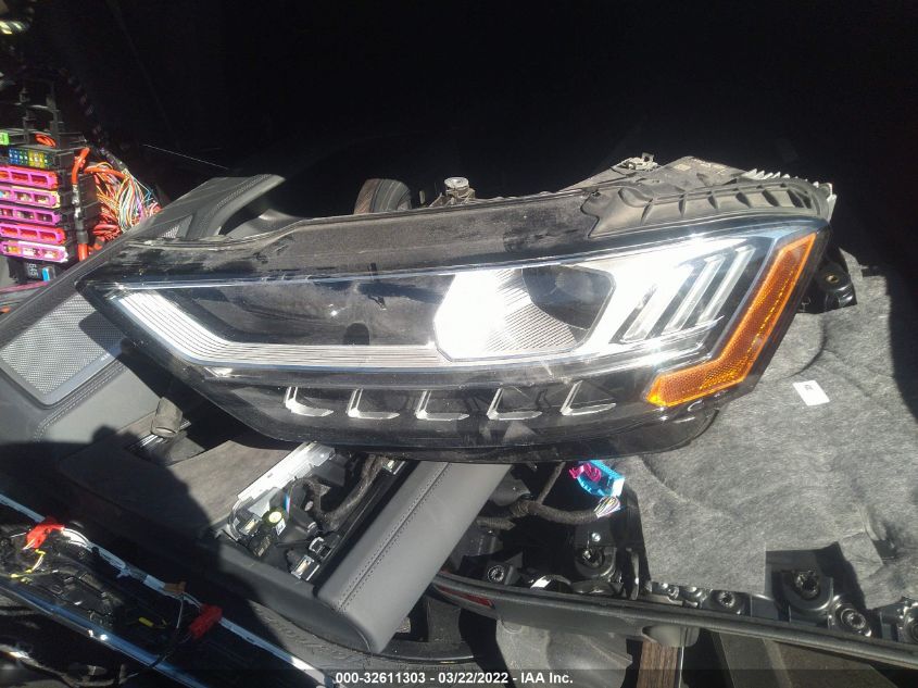 2019 AUDI A8 WAU8DAF80KN002456