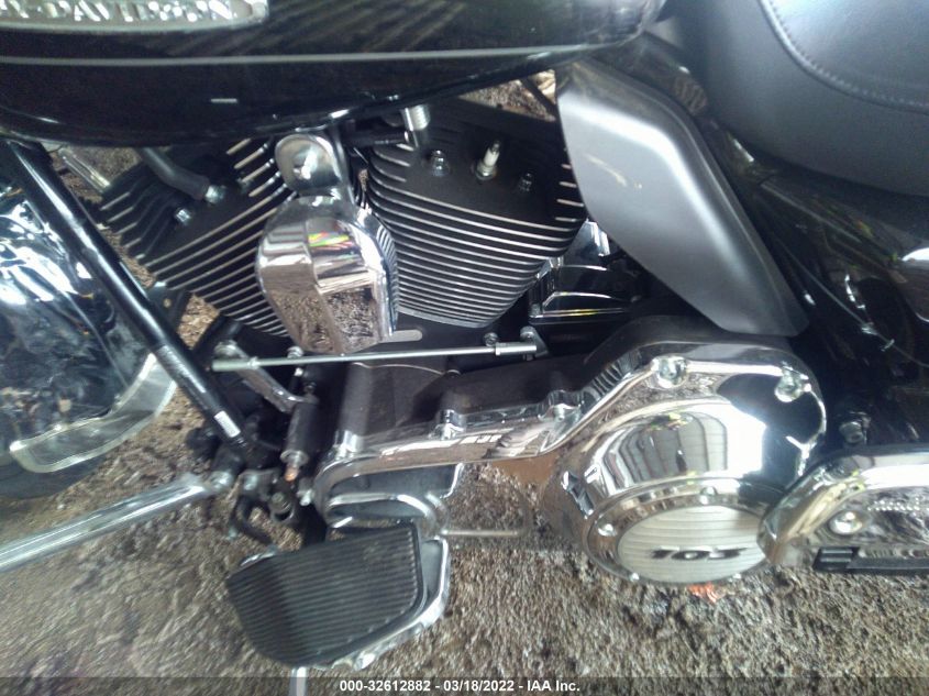 2012 HARLEY-DAVIDSON FLHTK ELECTRA GLIDE ULTRA LTD 1HD1KEM1XCB601566