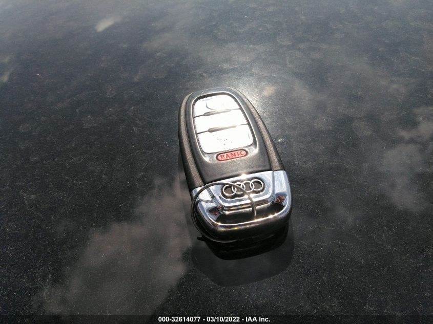 2013 AUDI S8 WAUD2AFD7DN010901