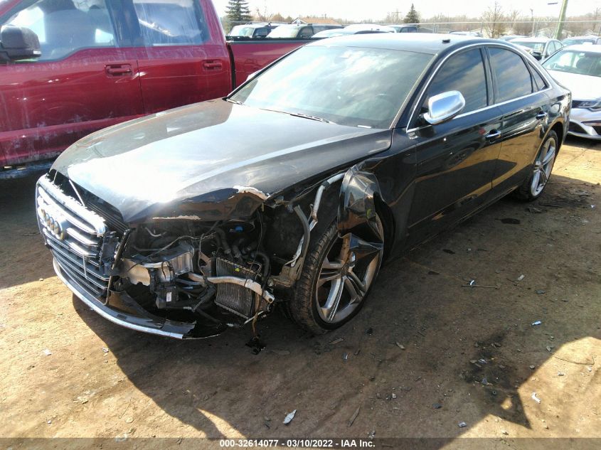 2013 AUDI S8 WAUD2AFD7DN010901