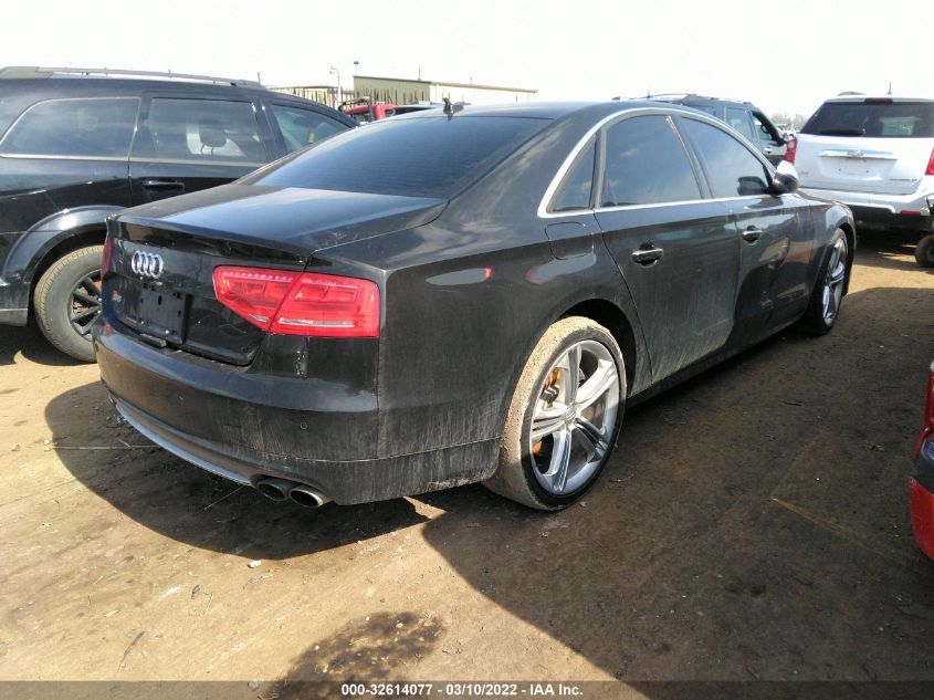 2013 AUDI S8 WAUD2AFD7DN010901