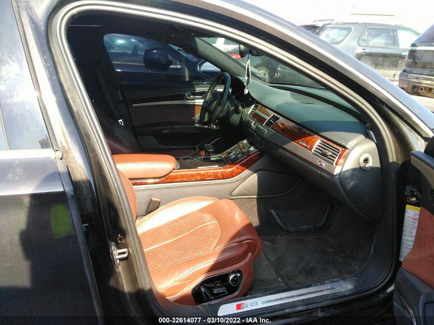 2013 AUDI S8 WAUD2AFD7DN010901