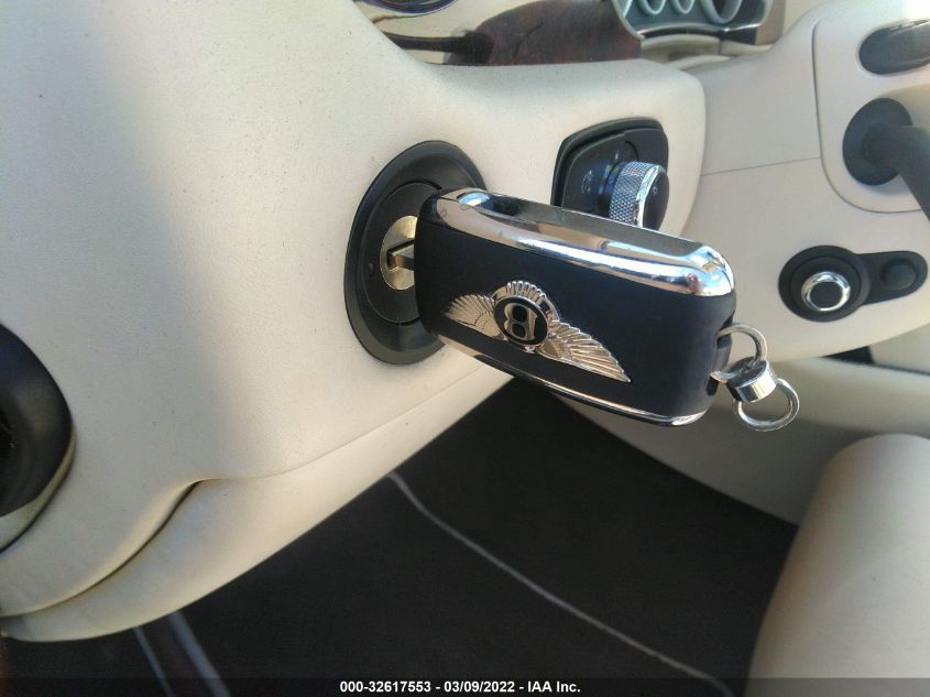 2013 BENTLEY CONTINENTAL GT V8 SCBGT3ZA2DC085255
