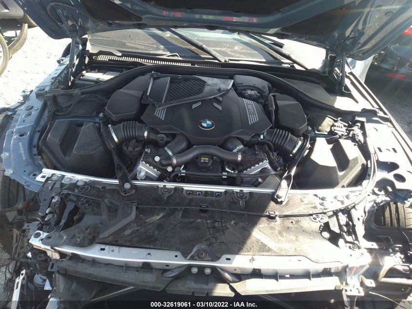 2021 BMW 8 SERIES VIN: WBAGV8C03MCF60092