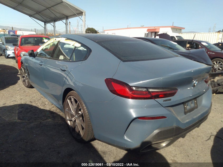 2021 BMW 8 SERIES VIN: WBAGV8C03MCF60092