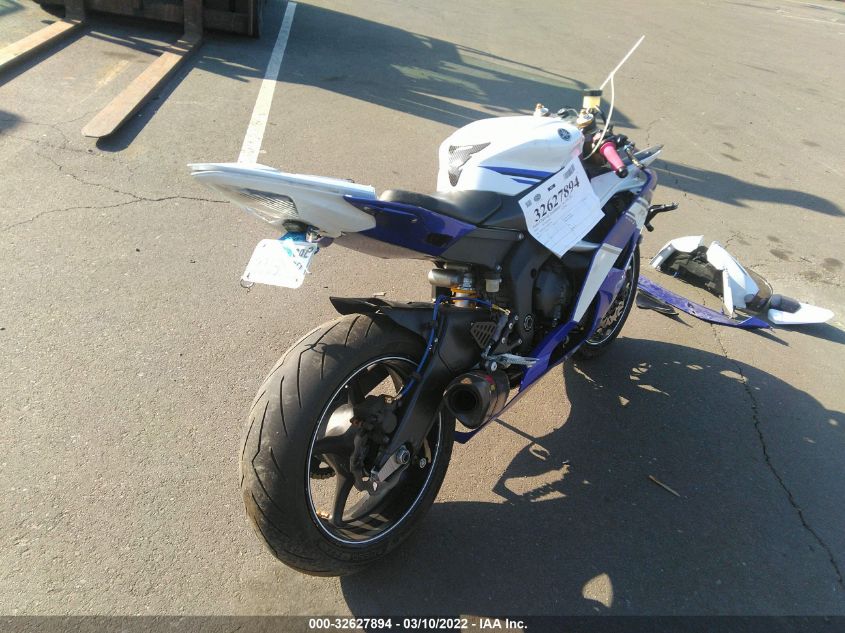 2014 YAMAHA YZFR6 C JYARJ16Y1EA007530