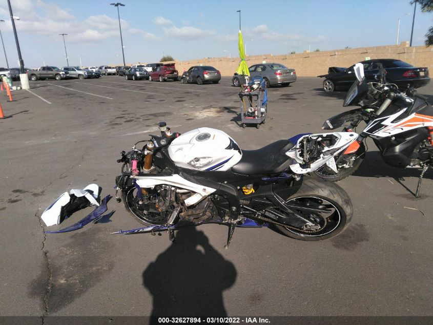 2014 YAMAHA YZFR6 C JYARJ16Y1EA007530