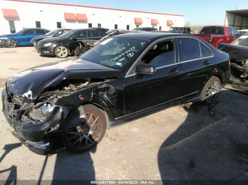 2014 MERCEDES-BENZ C-CLASS C 300 WDDGF8AB9ER320535