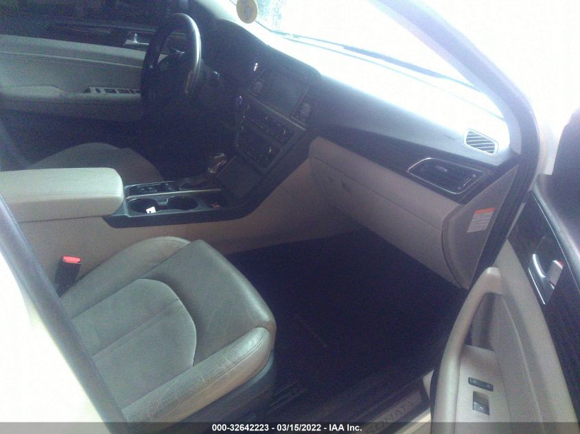 2017 HYUNDAI SONATA HYBRID LIMITED KMHE34L15HA058518