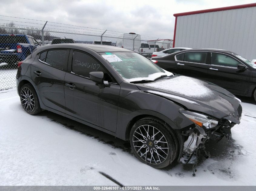 2018 MAZDA MAZDA3 5-DOOR SPORT 3MZBN1K73JM172562