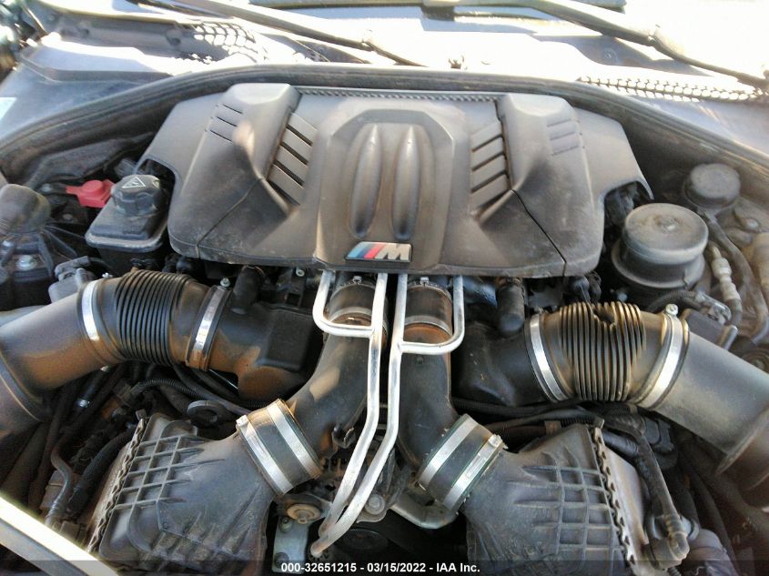 2013 BMW M5 WBSFV9C5XDD096413