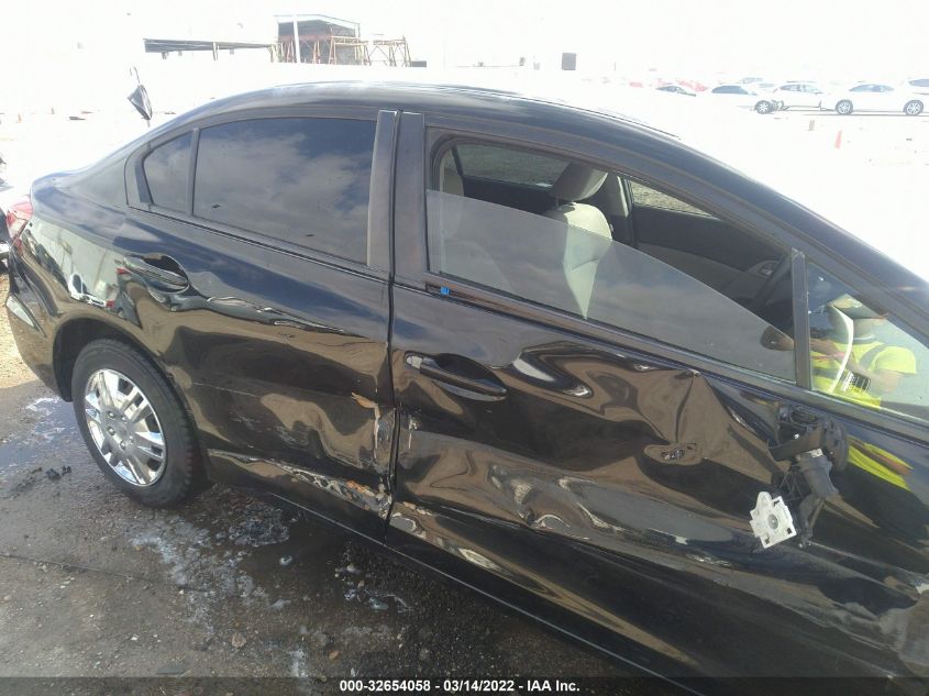 2013 HONDA CIVIC SDN LX 2HGFB2F5XDH526559
