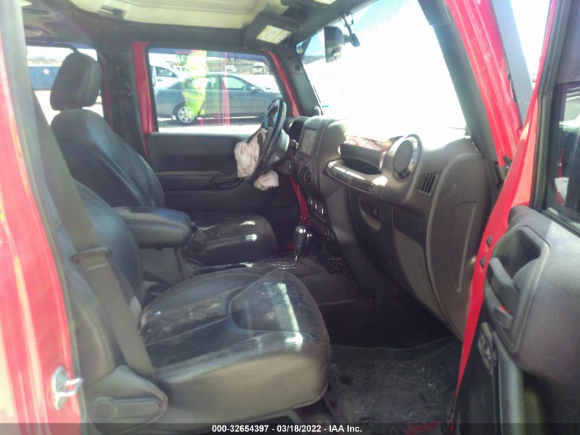 2014 JEEP WRANGLER UNLIMITED ALTITUDE 1C4HJWEG9EL324384