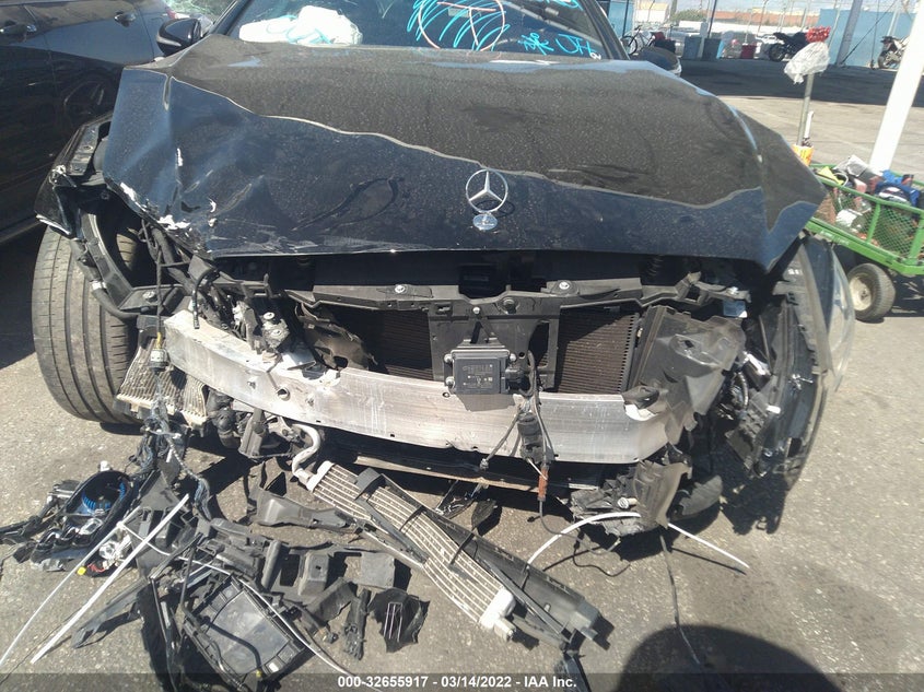2018 MERCEDES-BENZ S CLASS VIN: WDDUG8DB7JA418760