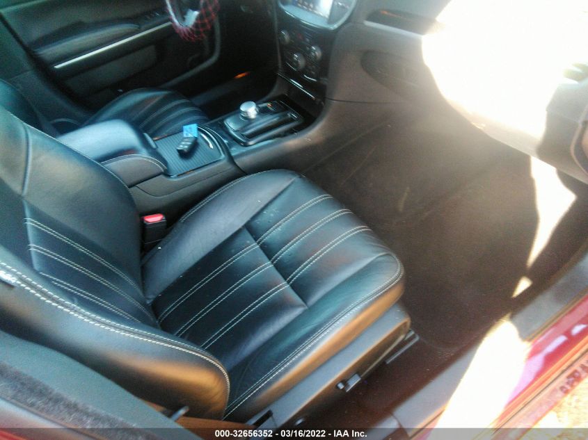 2019 CHRYSLER 300 300S 2C3CCAGG5KH651477