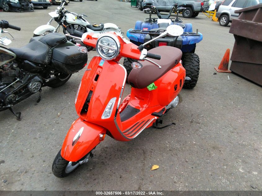 2021 VESPA MP-150B ZAPCA06B5M5103294
